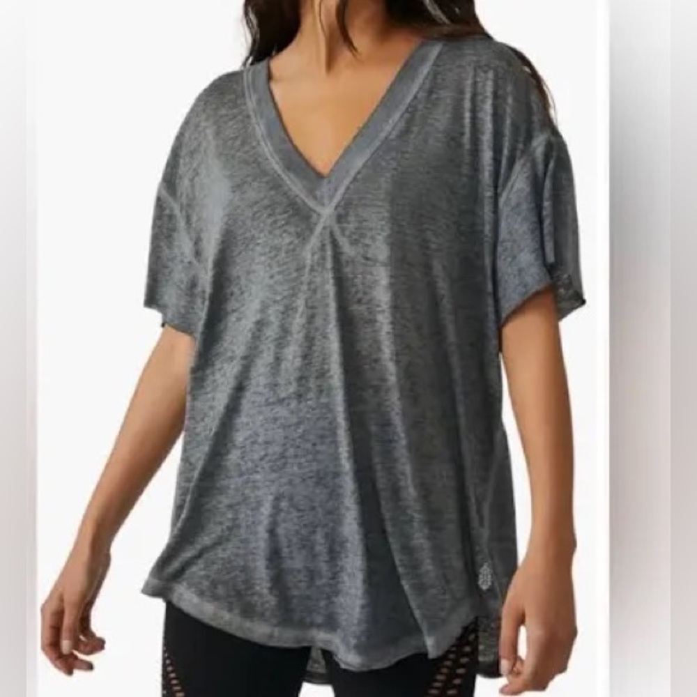 NWT • FP Movement • Women’s Talk Tough Tee • Size S •🖤🩶🖤• Charcoal • FreePeople